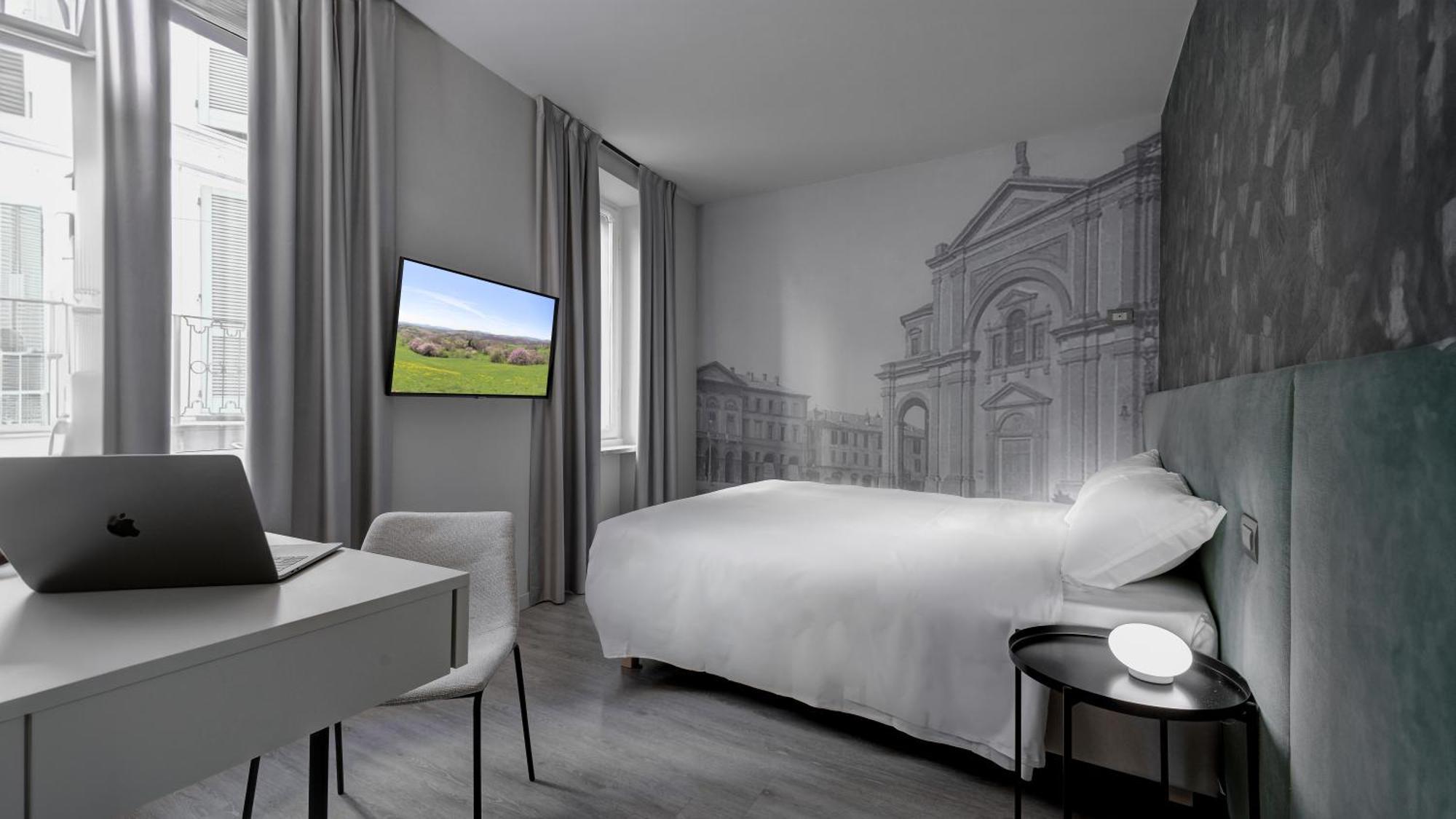 Be Duomo - Self Check-In Bed and Breakfast Voghera Esterno foto